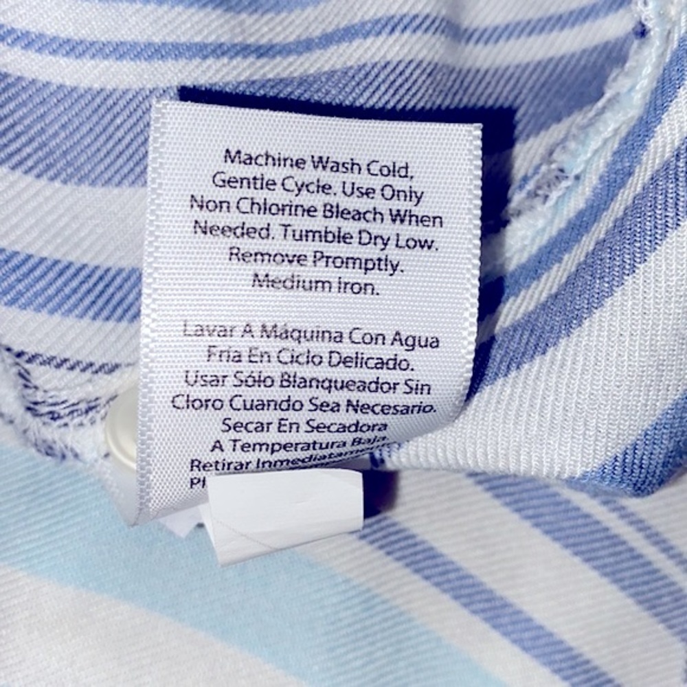 Time and Tru blue & white striped button down shirt size 3X - Picture 6 of 6